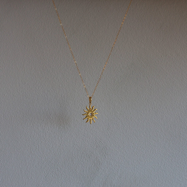 SOL - Necklace - GOLD